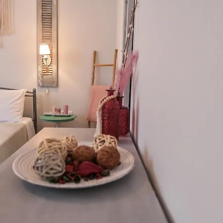 Art Apartment *